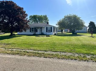 2638 Tunbridge Hill Rd, Clinton, IL 61727