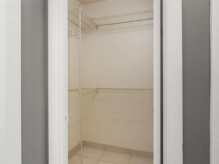 2309 Park Ln #202 — Photo 18