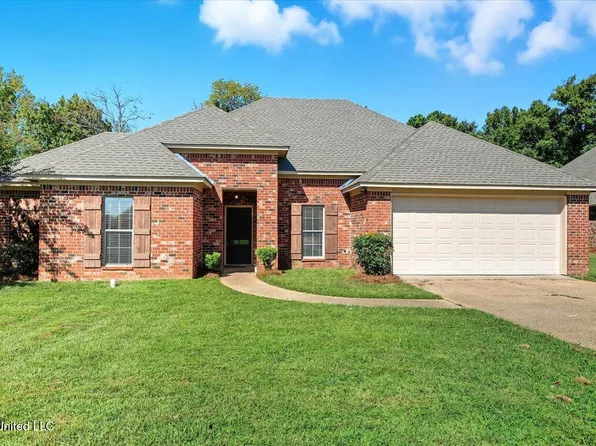 174 Beechwood Cir, Pearl, MS 39208