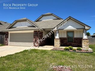 1111 Magnolia Dr, Noble, OK 73068