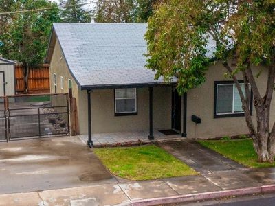432 Davitt Ave, Oakdale, CA, 95361