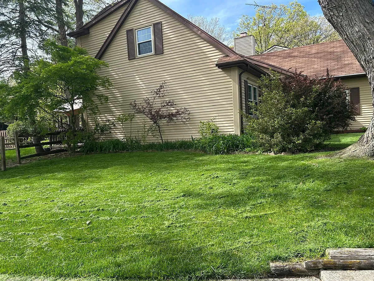 Building Photo - 4048 Holifield Dr