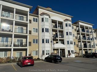 80 Shipway Ave #414, Clarington, ON L1B0V8