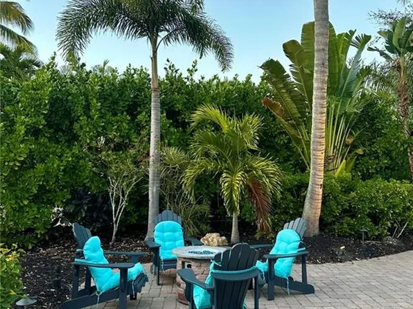 4914 Coach LN, NAPLES, FL 34114