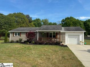 606 E Darby Rd, Taylors, SC 29687