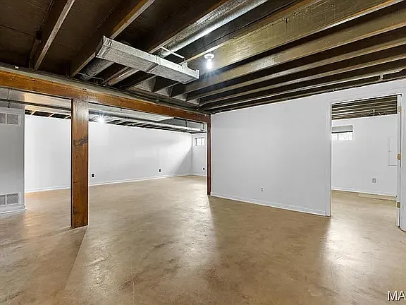 14217 Dinsmoor Dr — Photo 35