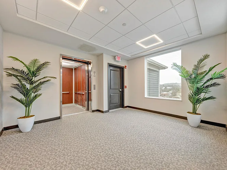 8500 Thompson Run Rd — Photo 23