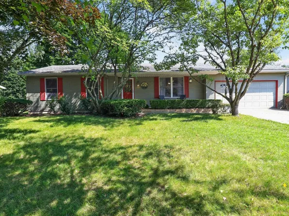 22125 Hanover Dr, Bristol, IN 46507
