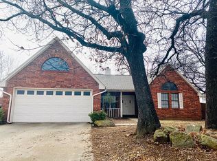 2614 Timberview Cir, Denton, TX 76210