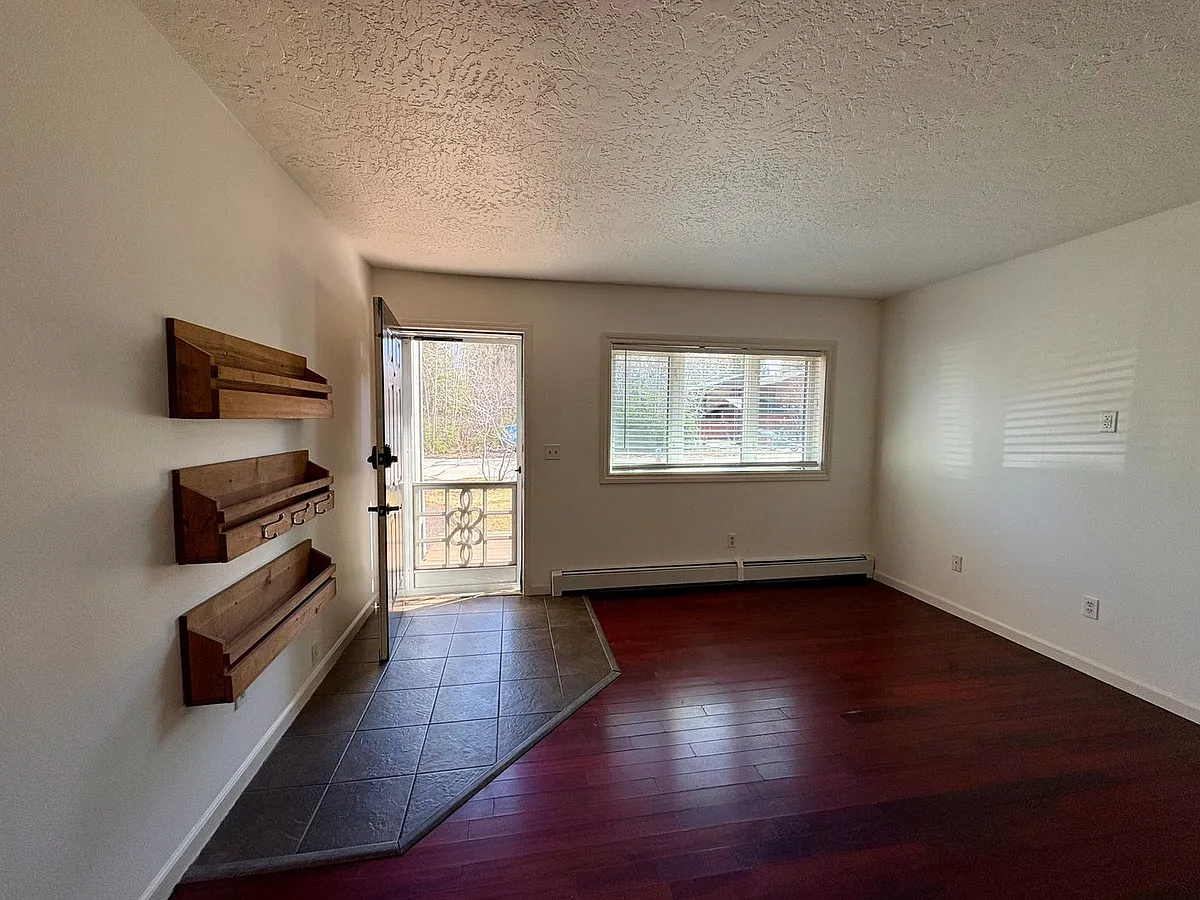 Building Photo - 112 Trinidad Dr