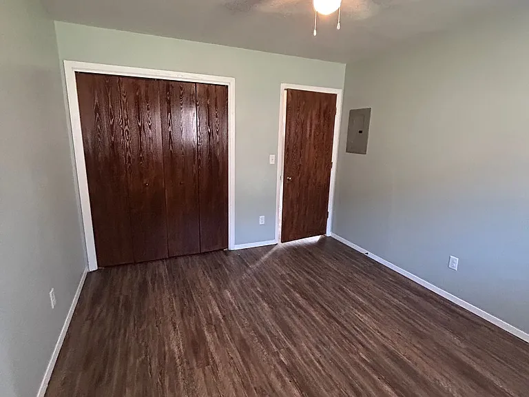 600 Tower Rd — Photo 10
