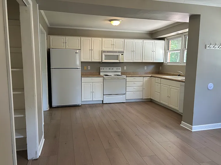 4117 Buckingham Dr — Photo 15
