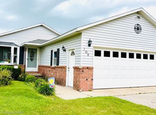 708 Greg Rd, Petoskey, MI 49770