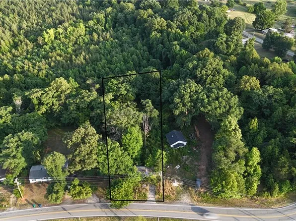 231 Brooks Rd, Reidsville, NC 27320