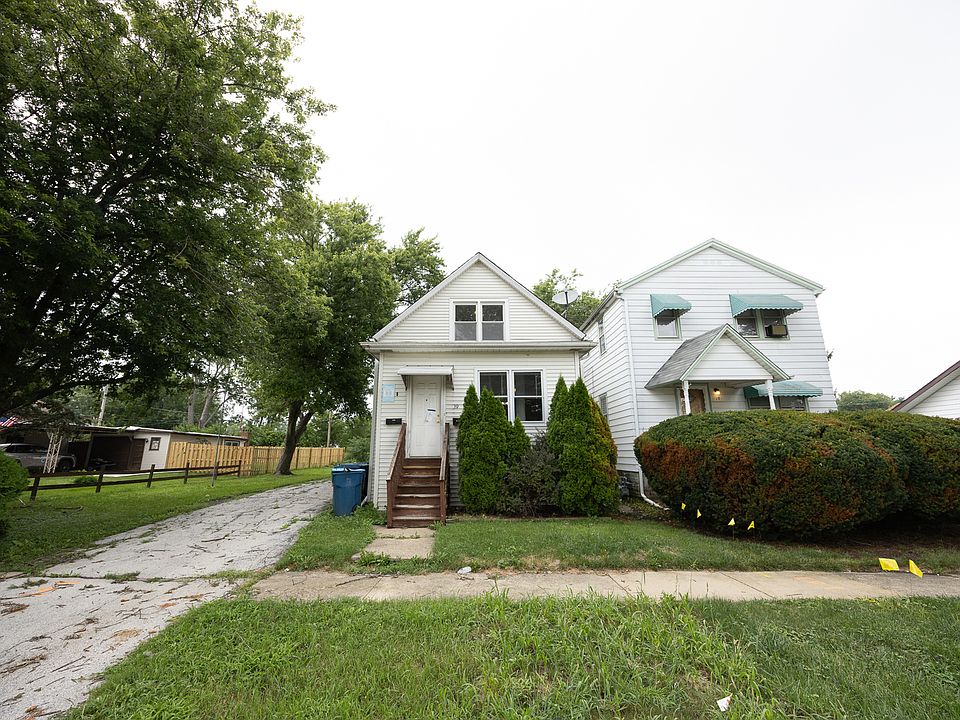 1st image of 19 W 32nd St