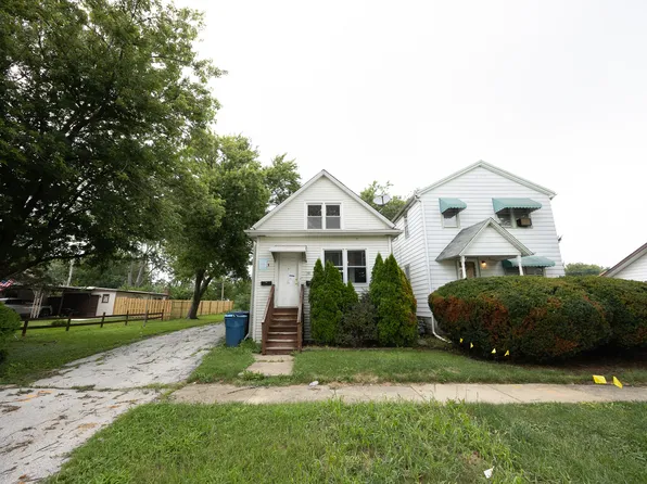 19 W 32nd St, Steger, IL 60475