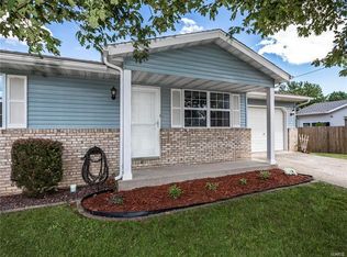 413 Ackerman Pl, Troy, IL 62294