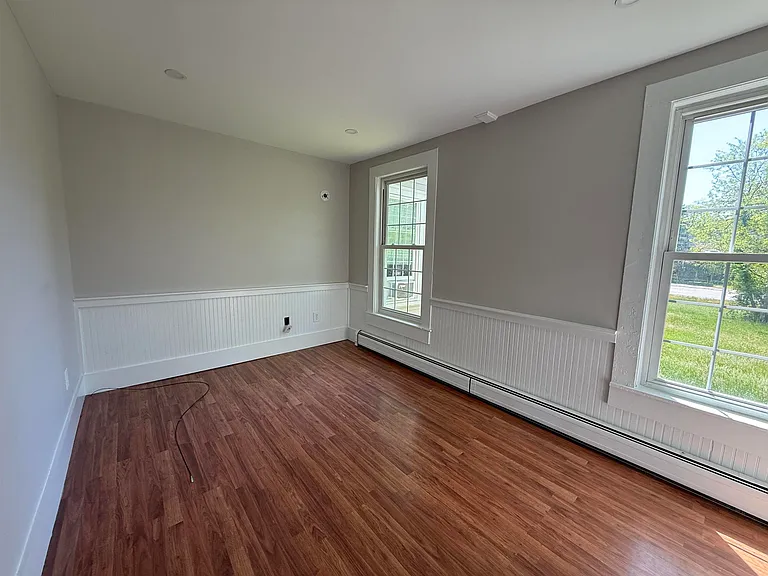 52 Lincoln St #C — Photo 7