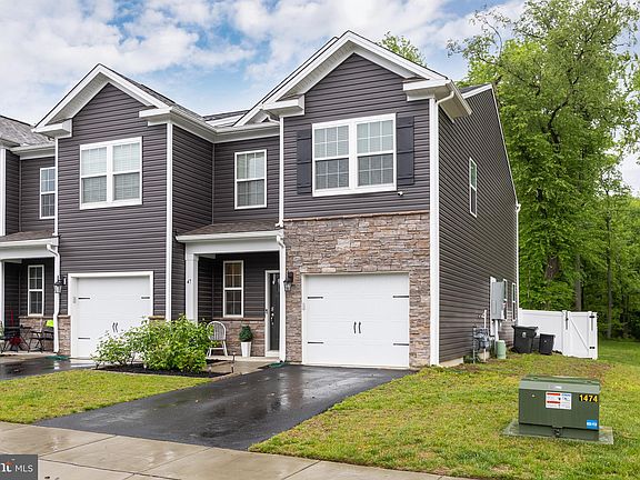 2nd image of 47 Katherine Dr