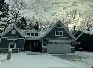 17556 Winged Foot Ct, Spring Lake, MI 49456