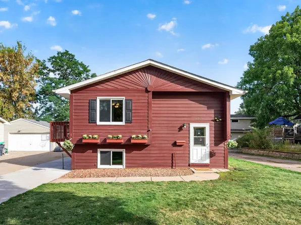 2715 10th Ave E, North Saint Paul, MN 55109