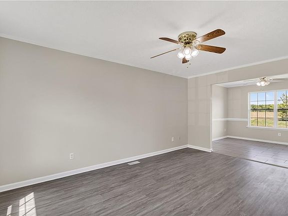 2nd image of 4059 Beechland Rd