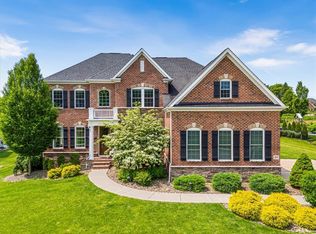 311 Connemara Ct, Mars, PA 16046