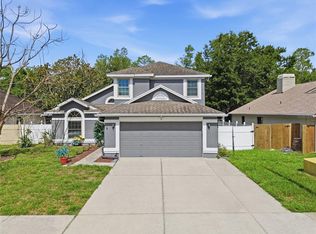 1621 Spinning Wheel Dr, Lutz, FL 33559