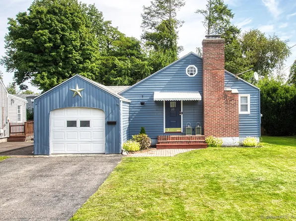 22 Westgate Street, West Hartford, CT 06110