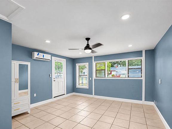3rd image of 374 3rd St NW #B
