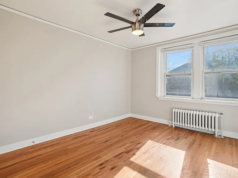 1000 N Sherman St — Photo 12