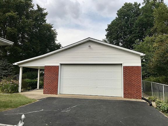 Huge Garage