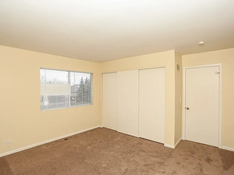 1350 Sebring Cir — Photo 6