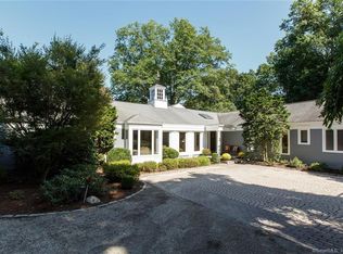 82 Woodway Ridge Ln #R, New Canaan, CT 06840