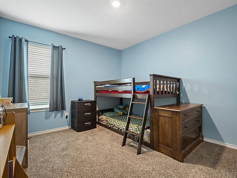 904 Saddle Horn Way — Photo 18