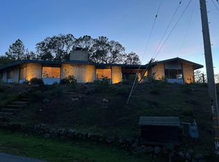 800 Fawn Dr, San Anselmo, CA 94960