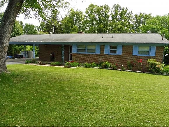1st image of 4175 Skyland Dr