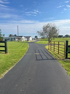 8125 Main St, Jeffersonville, KY, 40337