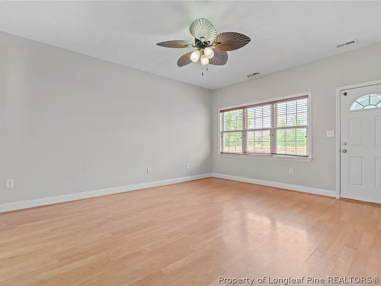 109 Canyon Ct — Photo 20