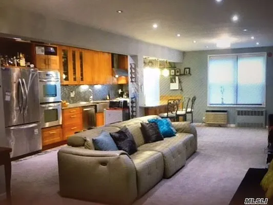 Sold by East Coast Realtors Inc. | media 19