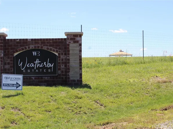 7 Weatherby Ln, Farmington, MO 63640