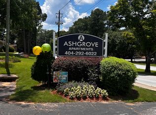 481 Hambrick Rd #42, Stone Mountain, GA 30083