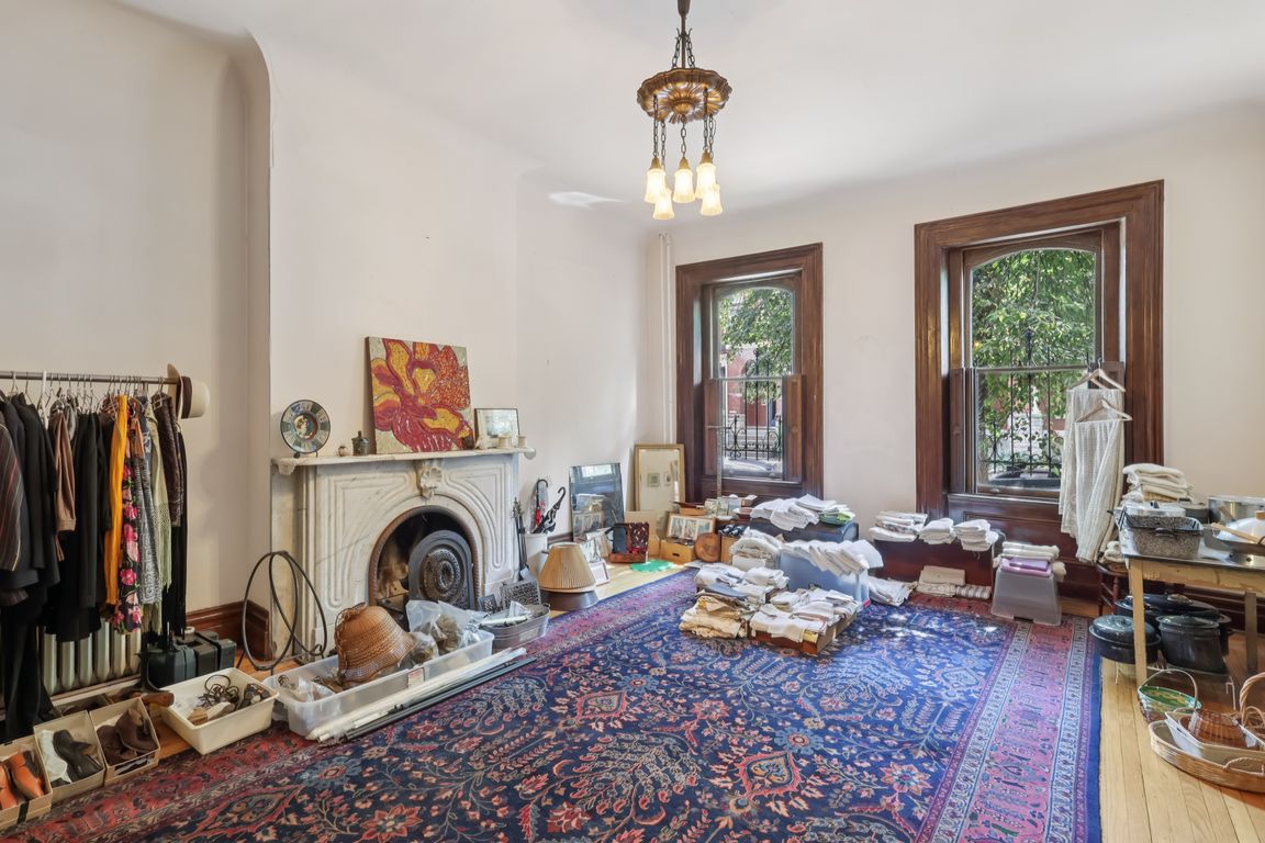 next background image