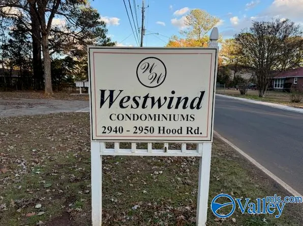 2950 Hood Rd SW APT J, Huntsville, AL 35805