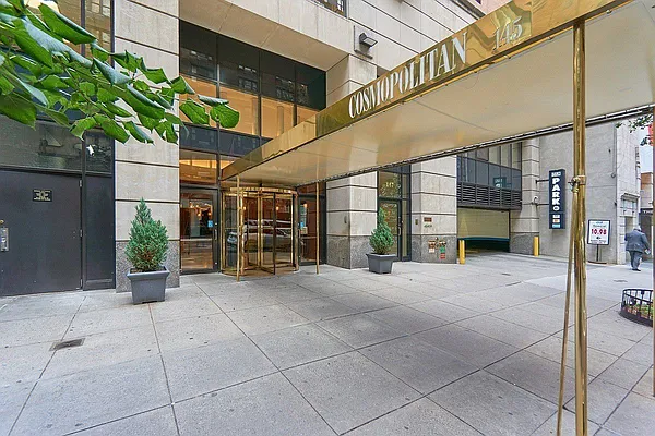 Rented by Bank Neary | media 46