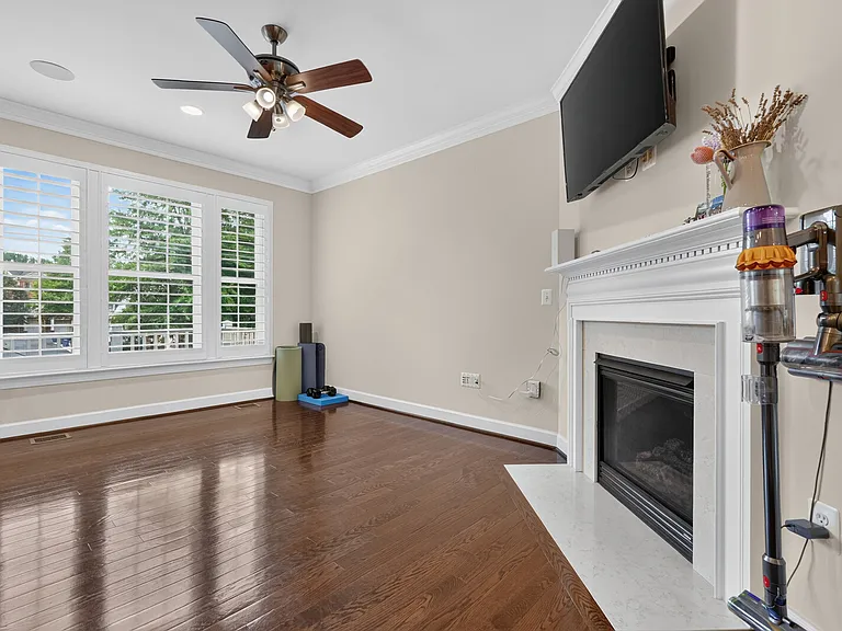 12230 Water Elm Ln — Photo 10