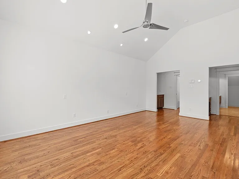 4503 Floyd St — Photo 35