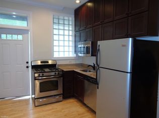 3553 N Fremont St #1, Chicago, IL 60657