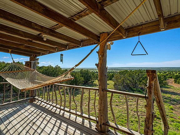 3rd image of 4221 Palo Amarillo Rd