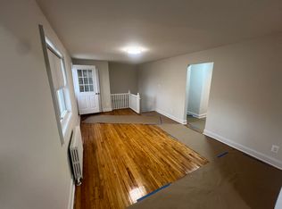 68-43 Cloverdale Blvd #A, Oakland Gardens, NY 11364